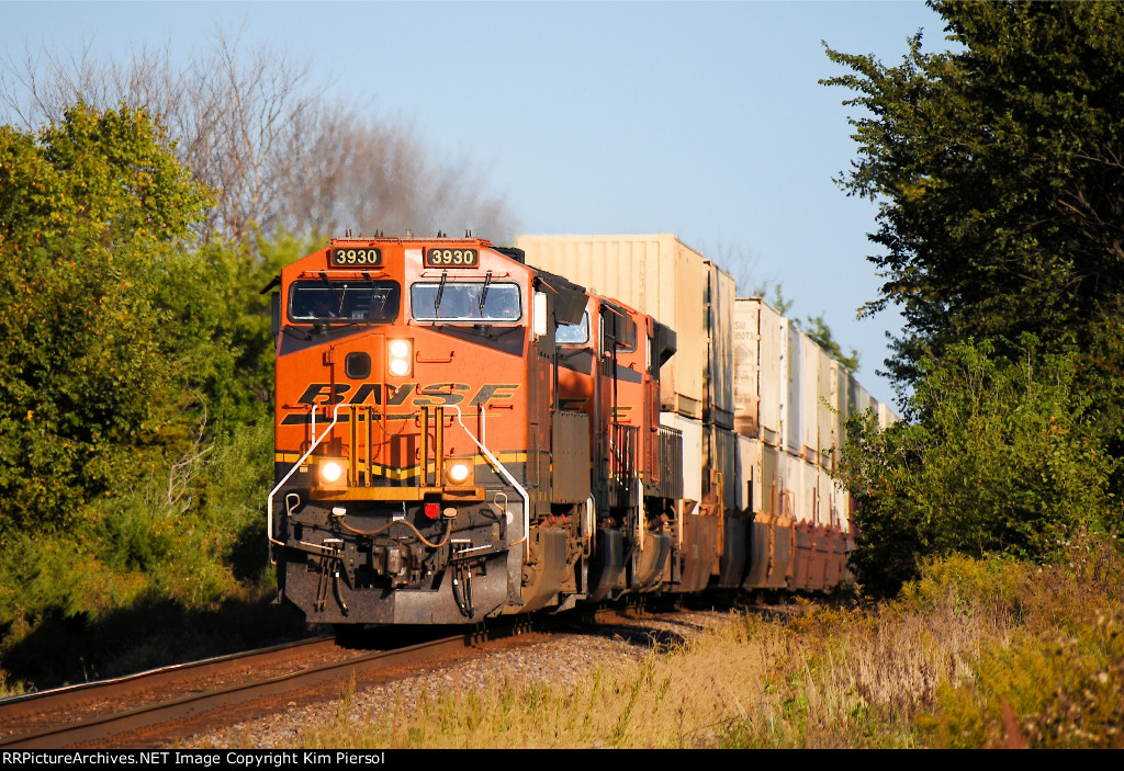 BNSF 3930